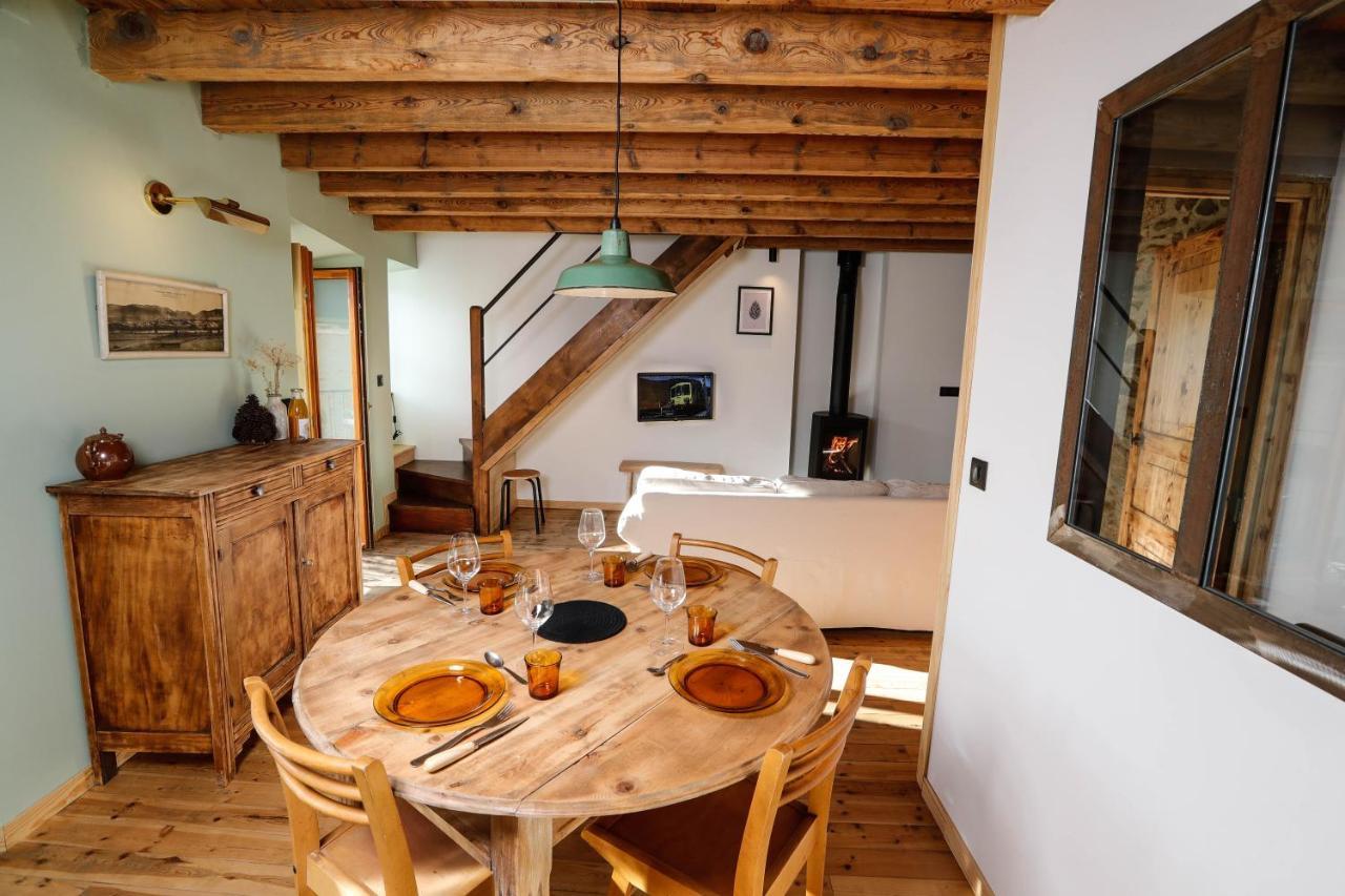Domaine Agricole Cotze / Casa Rural Enveitg Buitenkant foto