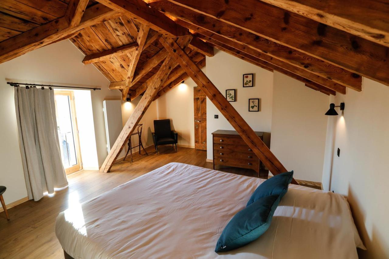 Domaine Agricole Cotze / Casa Rural Enveitg Buitenkant foto
